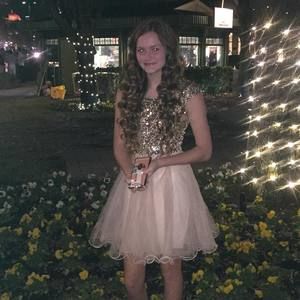 Meet your Posher, Christine